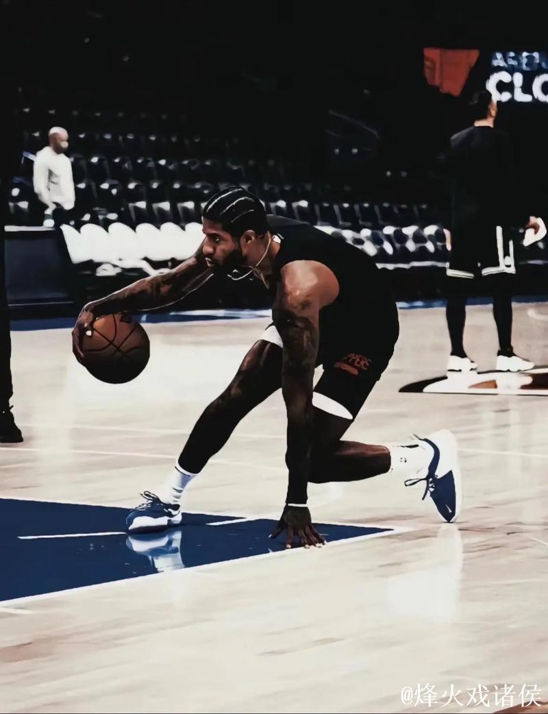 乔治三分7中0表现低迷，全场17投8中仍砍25分7助